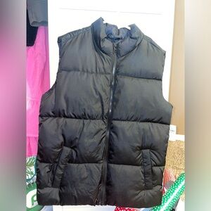 Old Navy Puffer Vest
